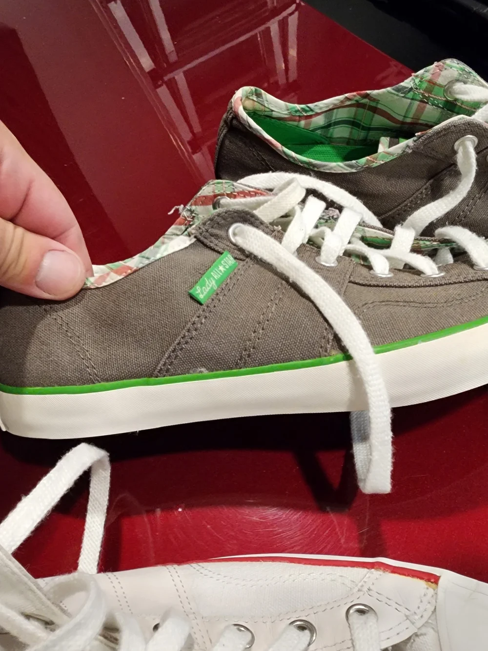 Converse 10
